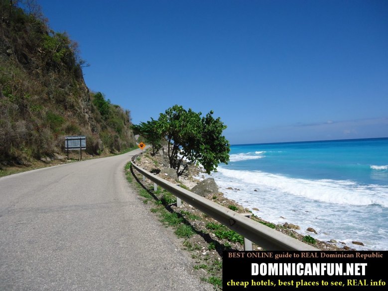 Enriquillo - Barahona road